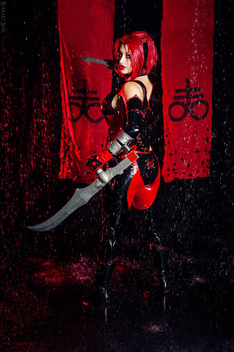 Девушка дня - Косплей Bloodrayne